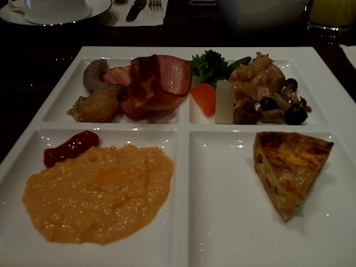 グランドキッチン