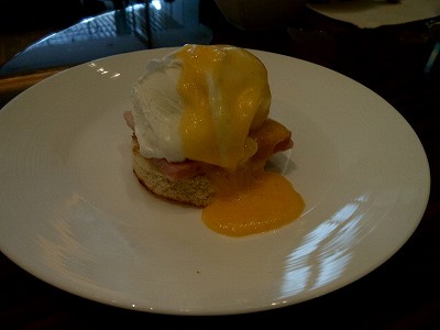 エッグベネディクト