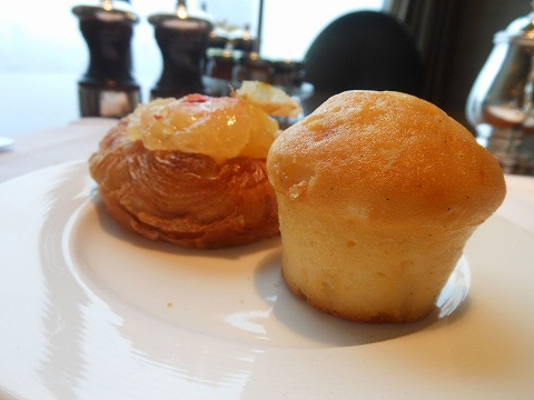 マフィンとデニッシュ